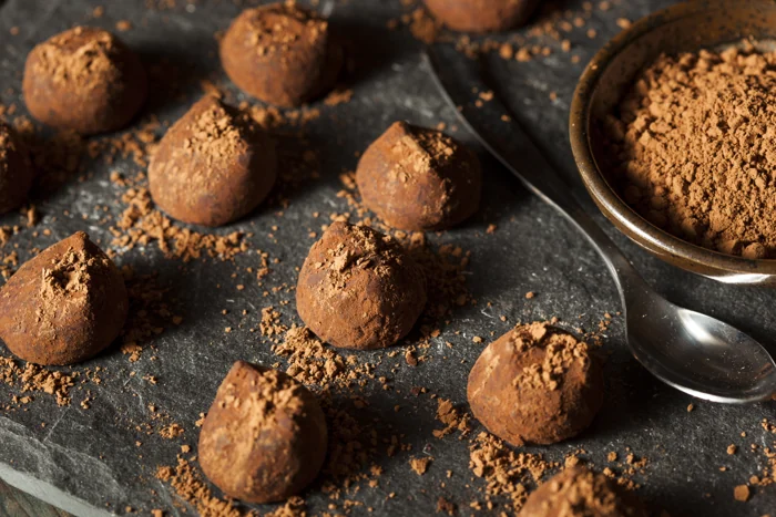 Cocoa-dusted chocolate truffles